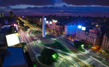 Avenija-9-jul-u-Buenos-Ajresu_556238962