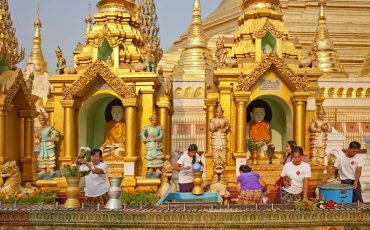 Svedagon-pagoda-u-Mjanmaru-0651521942