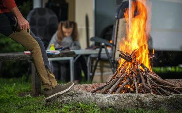 camping-with-campfire