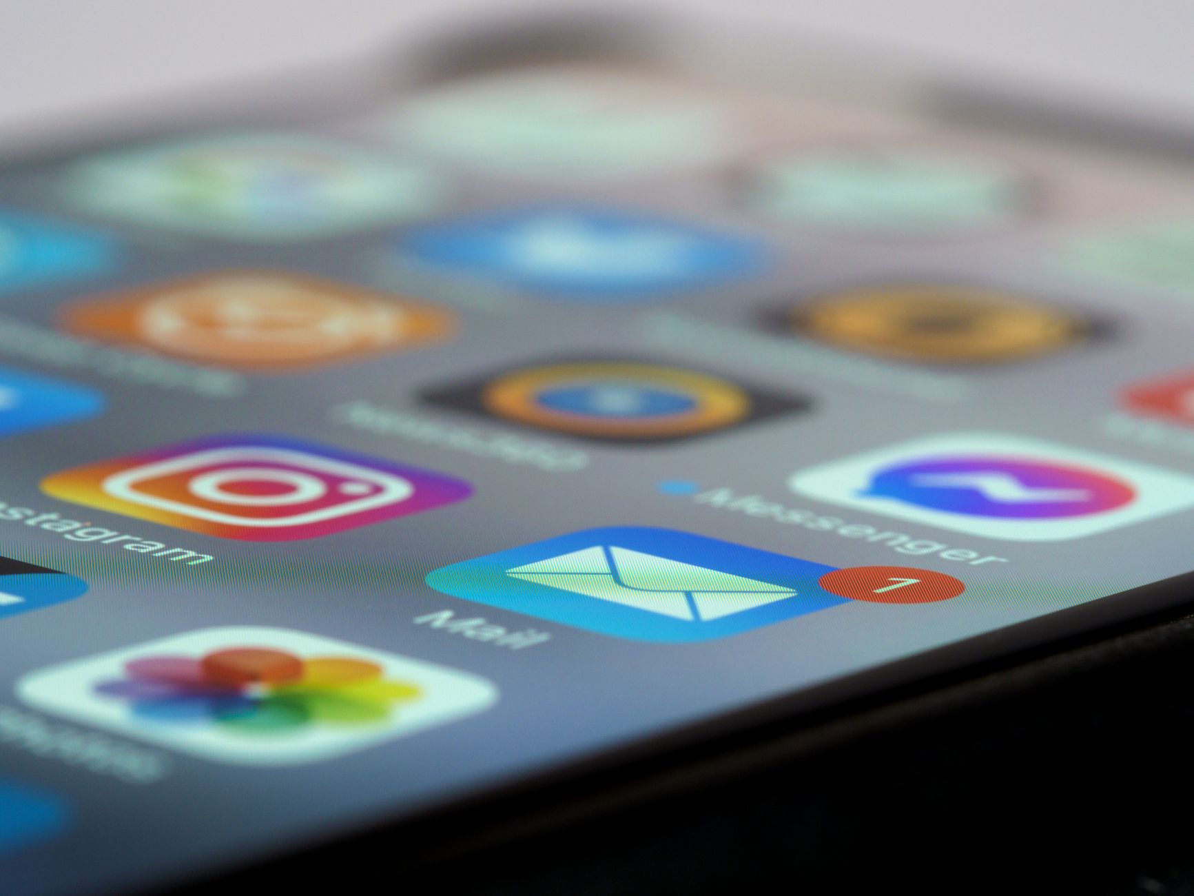 Instagram profil na mobilnom telefonu