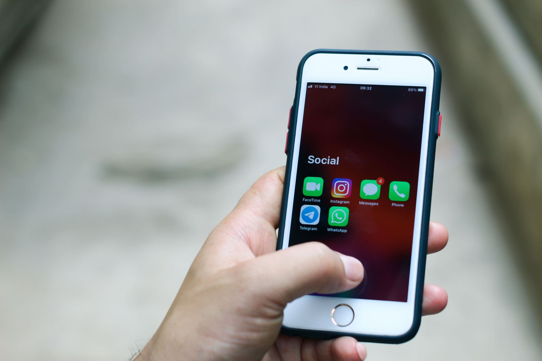 Instagram profil na mobilnom telefonu